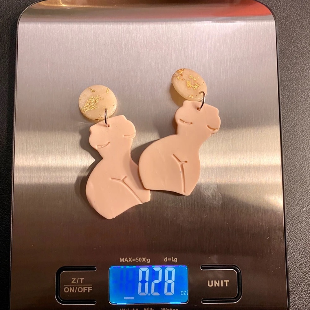 Handmade Clay Earrings | Forms of a Woman Silhouette | Tan and White Blend - Picture 5 of 7